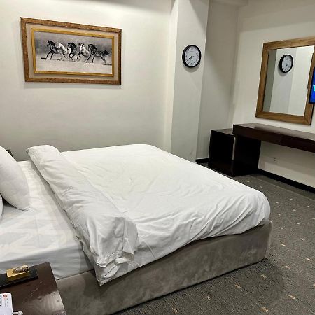 Mudan Hotel And Suite Ісламабад Екстер'єр фото